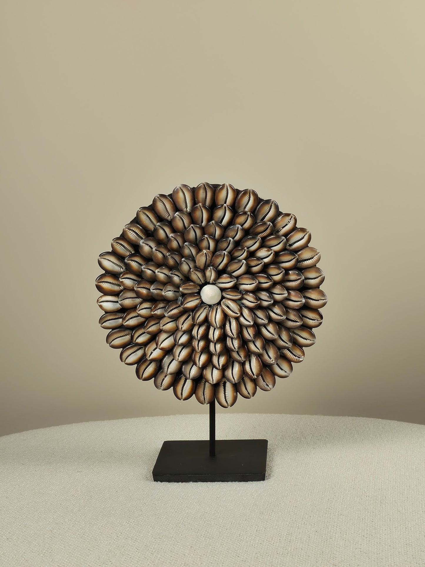 Schelpen Decoratie op Standaard - Nala