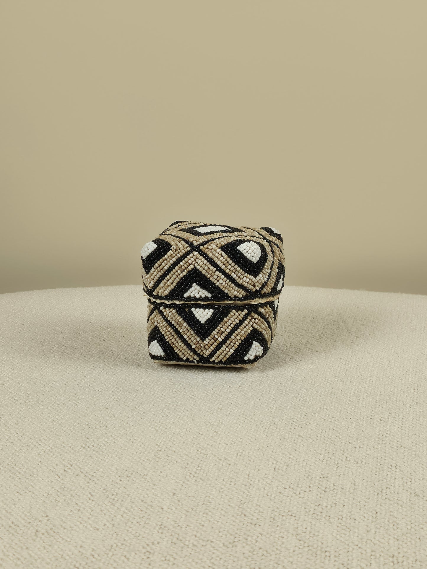 Balinees Offermandje met Kralen – Eloise