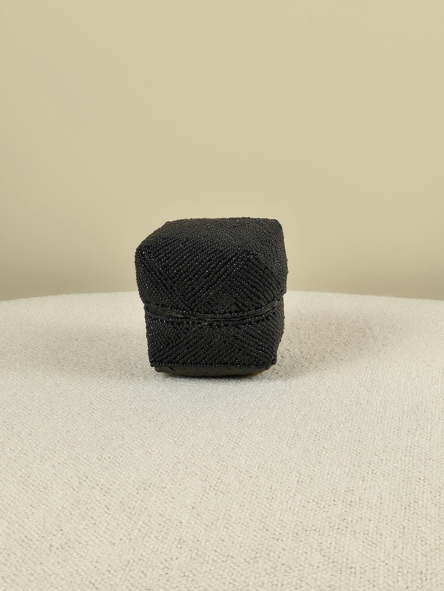 Balinees Offermandje met Kralen – Tiffany