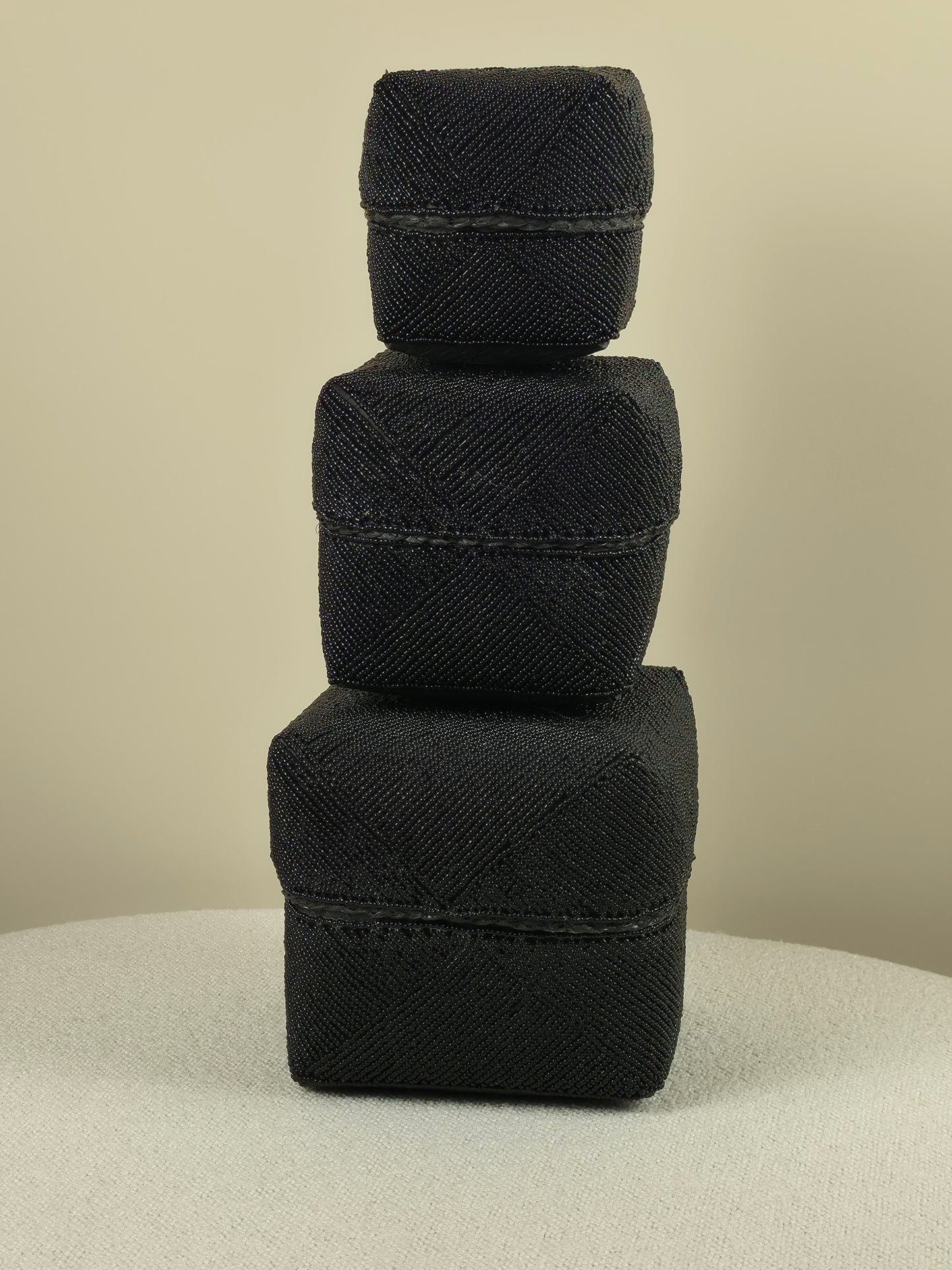 Balinese Offer­mandenset met Kralen – Benthe