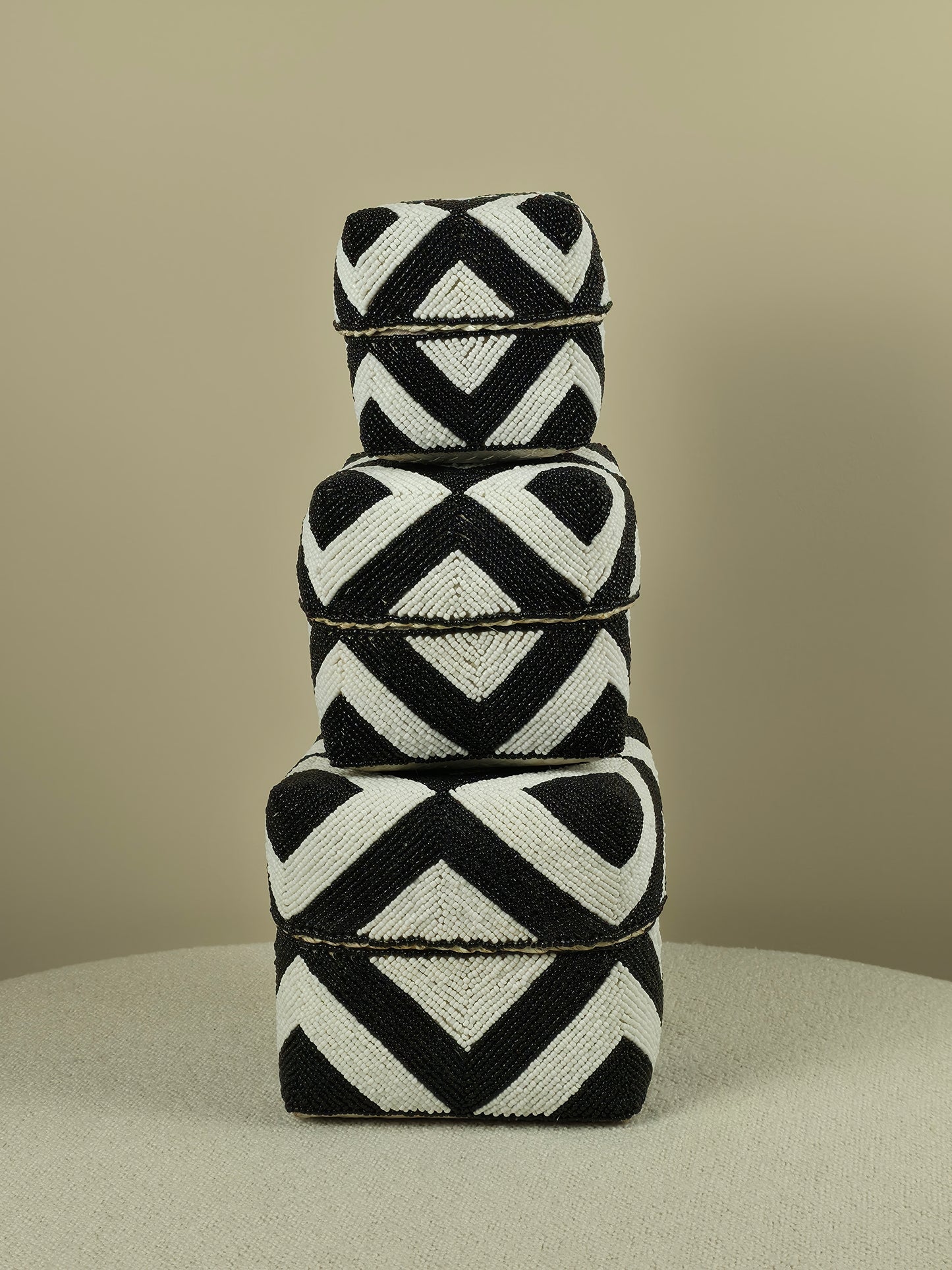 Balinese Offering Basket Set with Beads – Franky