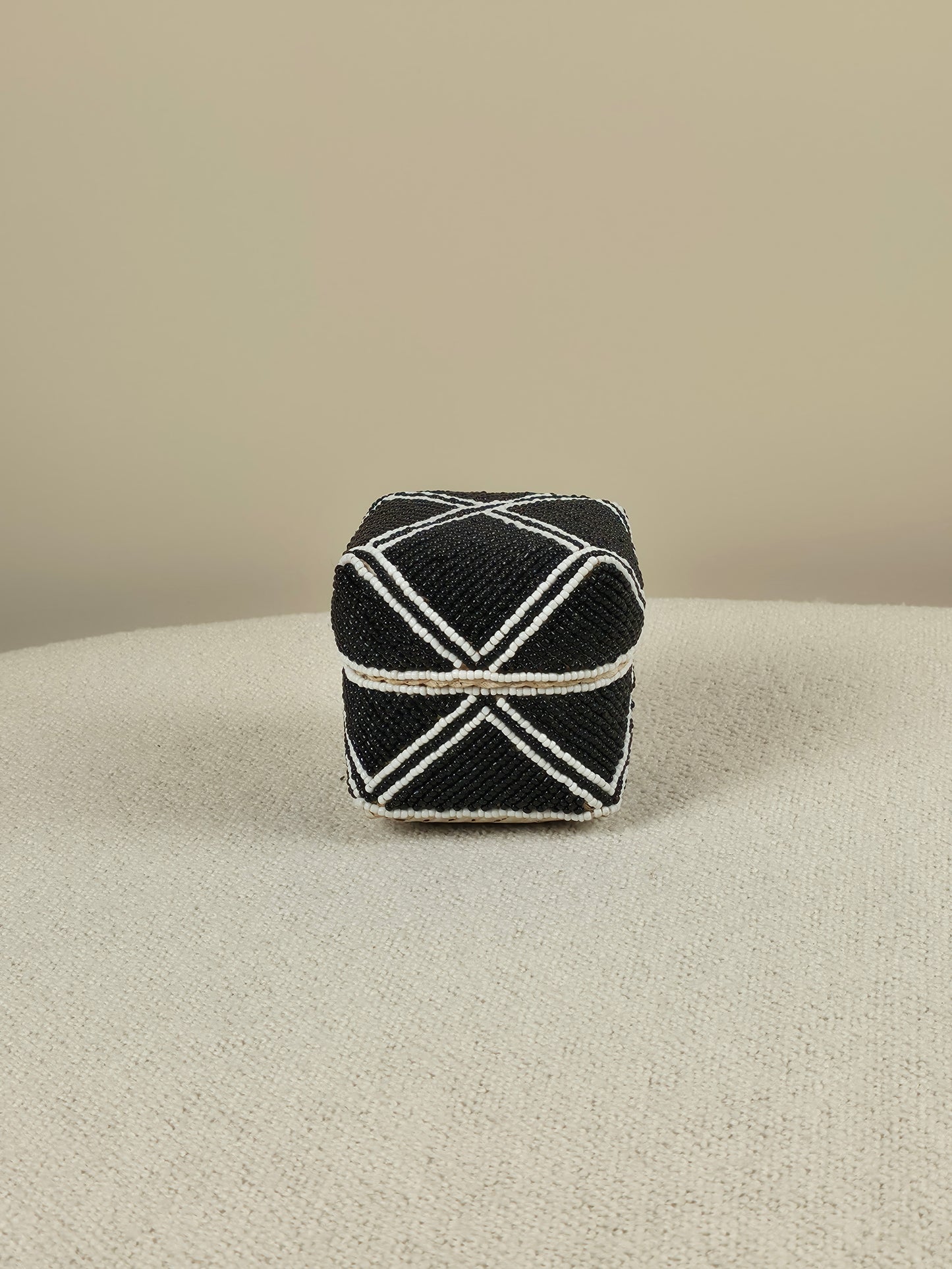 Balinees Offermandje met Kralen – Xav