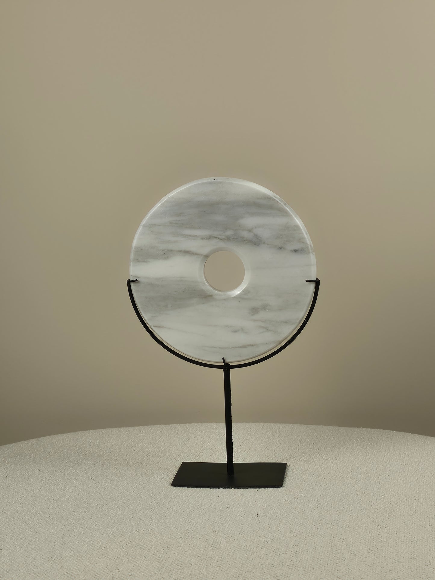 Marble Disc on Stand - Anna