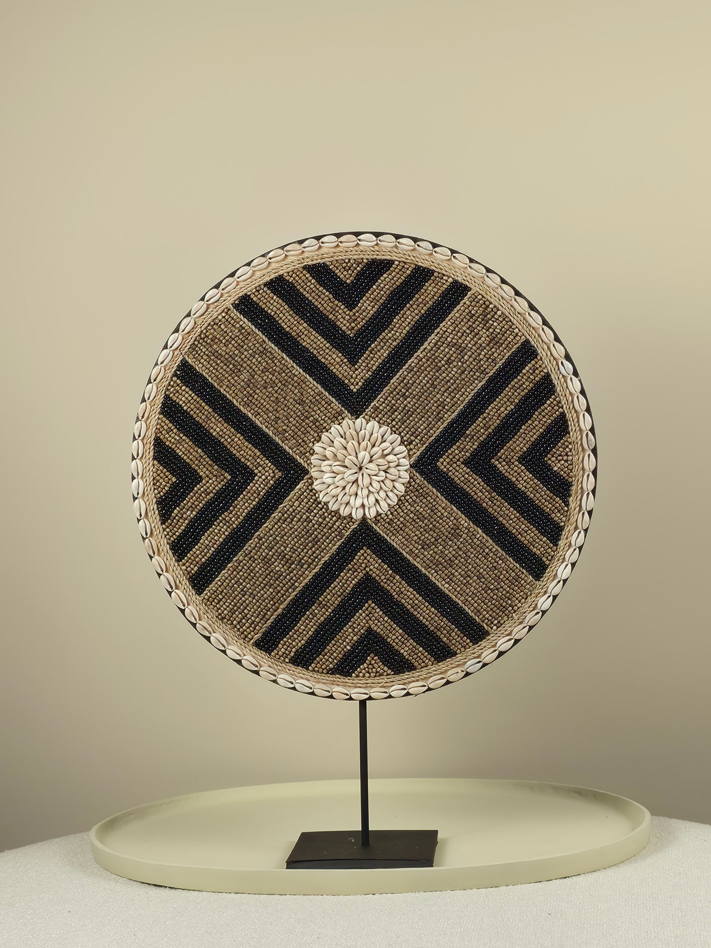 Kralen- en Schelpen Ornament op Standaard - Morris