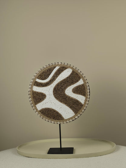 Kralen- en Schelpen Ornament op Standaard - Espresso