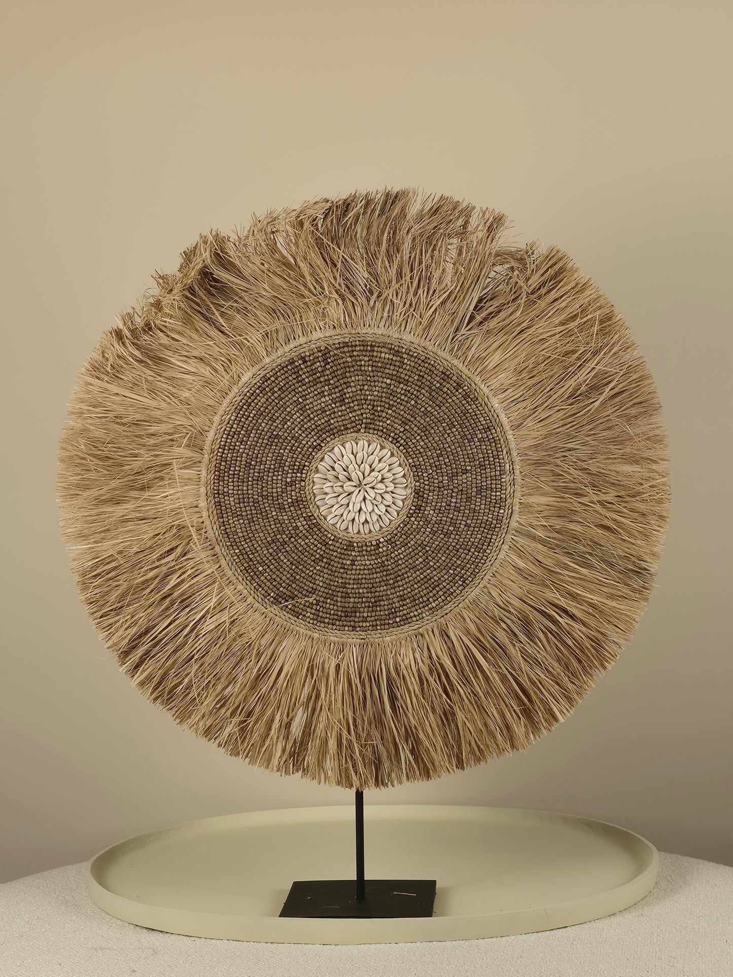 Raffia-en Kralen Decoratie op Standaard - Bronze